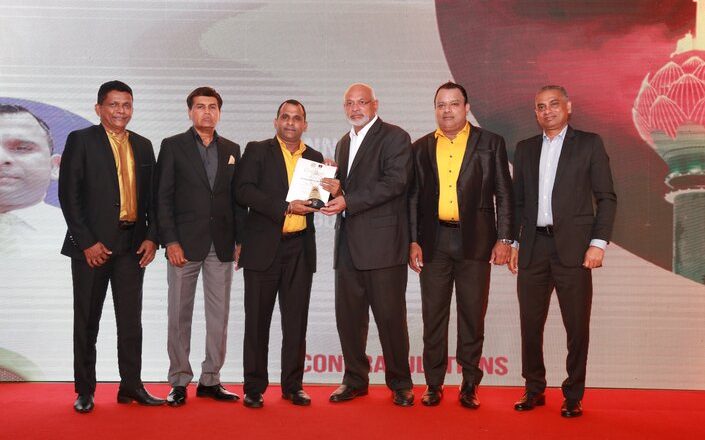 Recognizing Excellence: Janashakthi Life’s Achievers Shine at Golden Night Event at Lotus Tower, Colombo.