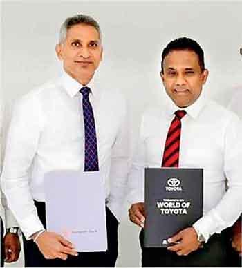 Sampath Bank partners with Toyota Lanka to make vehicle ownership more rewarding