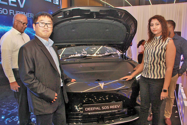 Deepal S05 REEV with driving range of over 1,200 km launched in SL
